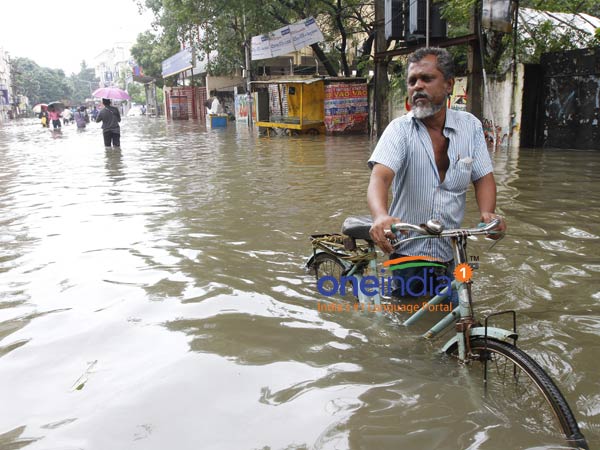 చెన్నై కకావికలం