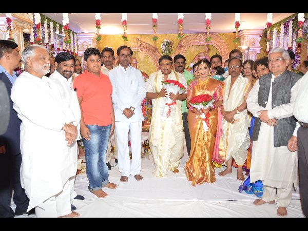 కెసిఆర్