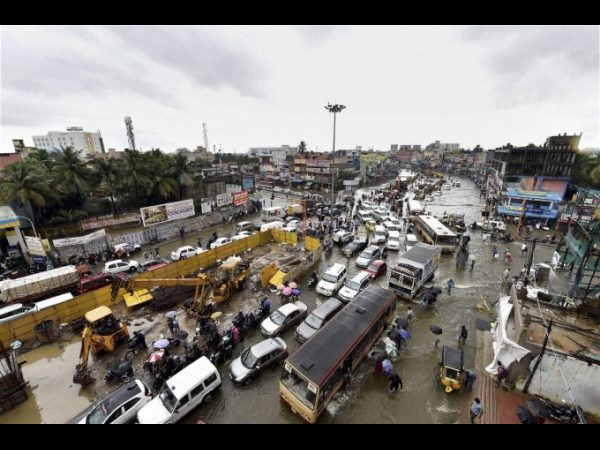  నటీనటుల ఆర్థిక సాయం