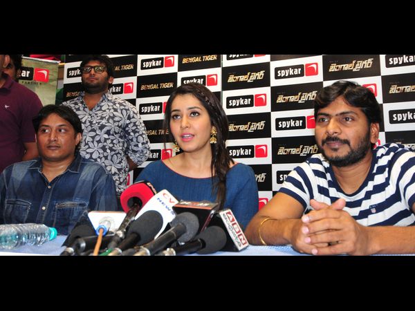 స్పైకార్‌లో తమన్నా, రాశీ ఖన్నా సందడి