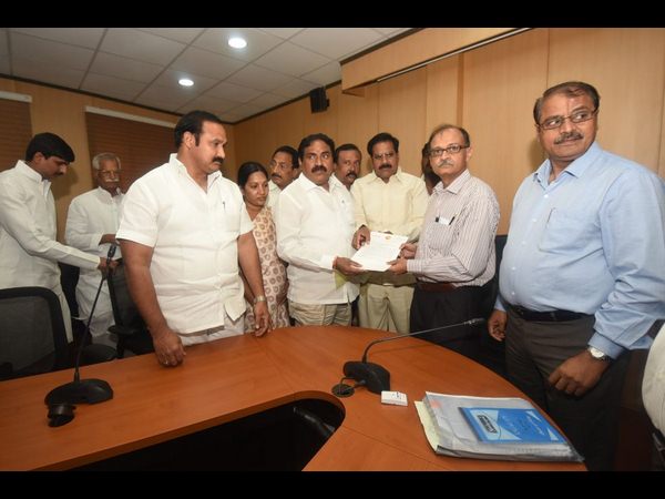 టిడిపి లీడర్స్ మెమోరాండం టిడిపి లీడర్స్ మెమోరాండం