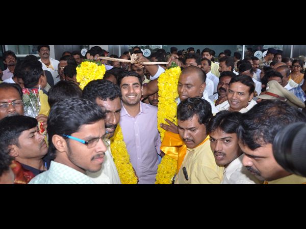 నారా లోకేష్