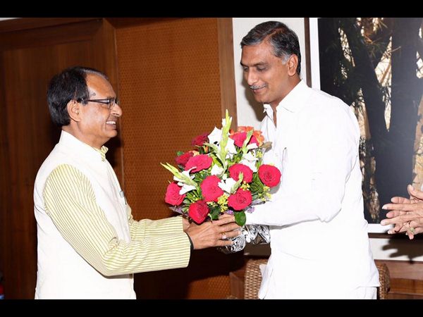 మధ్యప్రదేశ్ సిఎంతో హరీశ్