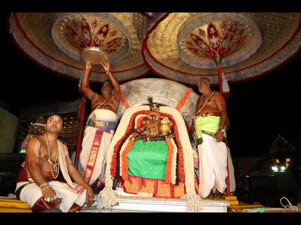 చంద్రప్రభ వాహనసేవ