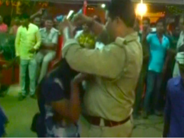 ప్రభుత్వ నియమాలు బారడు