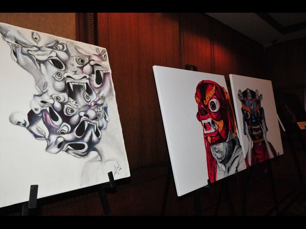 తాజ్ డెక్కన్‌లో ఆర్ట్ ఎగ్జిబిషన్