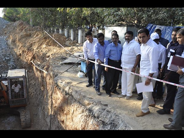 మంత్రుల తనిఖీలు