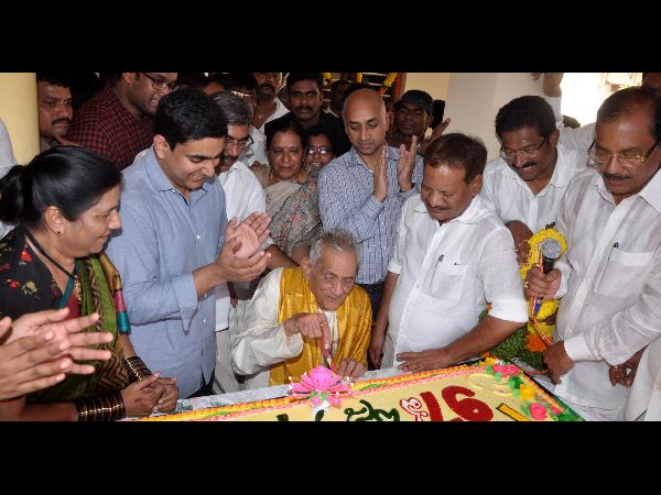  నా అదృష్టం: వైవీ రావు 97వ జన్మదిన వేడుకల్లో నారా లోకేశ్