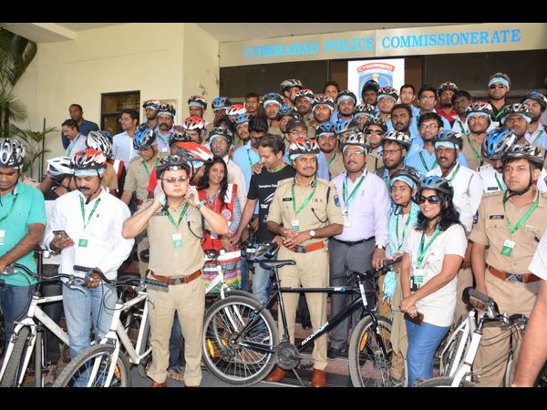 ఐటి ఉద్యోగులు..