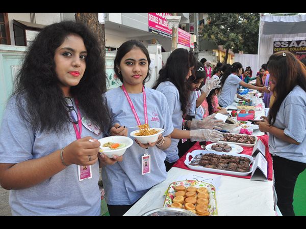 సాన్వి కాలేజి ఫెస్ట్