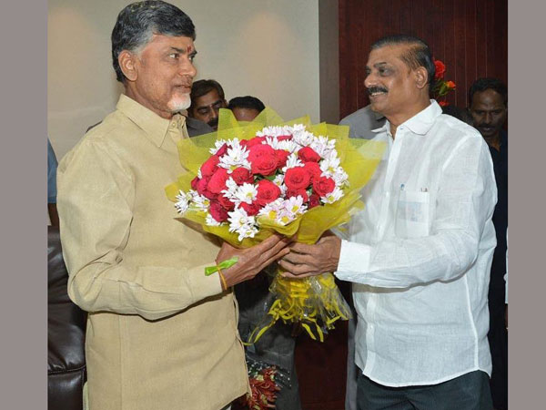 చంద్రబాబుతో ప్రసాద్