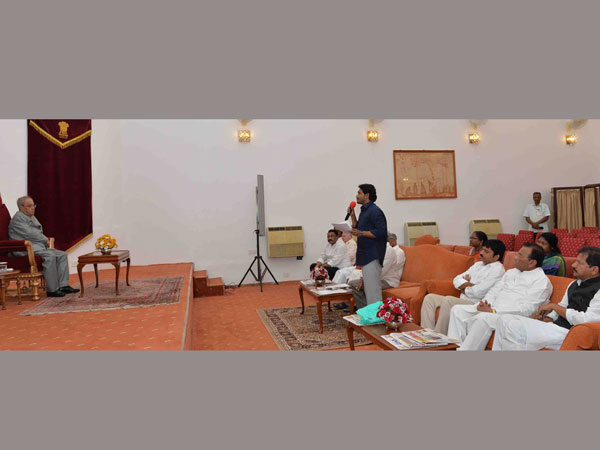 YS Jagan met President Pranab Mukherjee