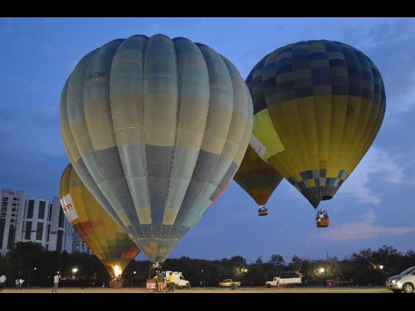  అద్భుతంగా ప్రారంభమైన స్కైఫెస్ట్: లాంగ్ రైడ్‌కు ఒక్కొక్కరికీ రూ. 15వేలు