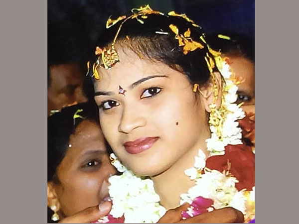 Harassed by husband, in-laws, woman commits suicide in Begumpet