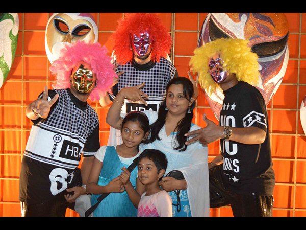 ఉత్సాహంగా స్కైఫెస్ట్ ఉత్సాహంగా స్కైఫెస్ట్