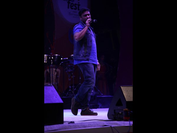 'దేవిశ్రీ' సందడి: చిరు, శ్రీదేవిల సినిమా