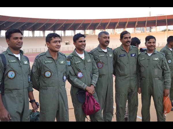 'దేవిశ్రీ' సందడి: చిరు, శ్రీదేవిల సినిమా