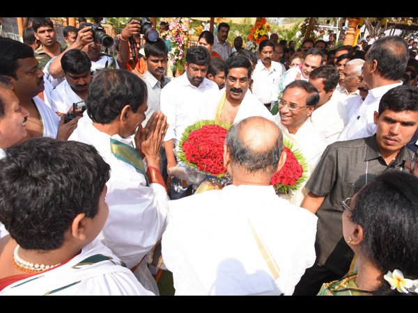 మూడోరోజు యాగానికి హాజరైన ప్రముఖులు