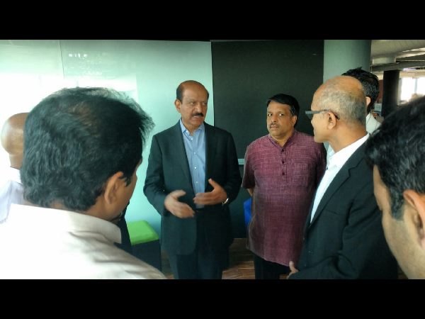 సత్య నాదెళ్ల