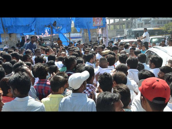 వాగ్వాదం-ఘర్షణ