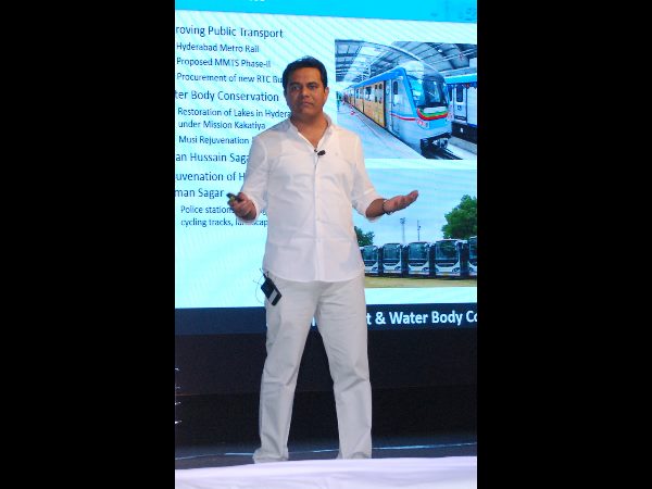 ప్రజలతో కెటిఆర్ ముఖాముఖి