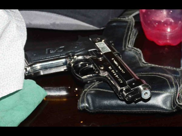  అక్రమాస్తుల విలువ రూ. 25 కోట్లు: ఆనంద్ కుమార్ అరెస్టు