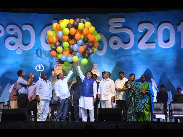 ఆర్కే బీచ్‌లో ఘనంగా విశాఖ ఉత్సవ్ (ఫోటోలు)