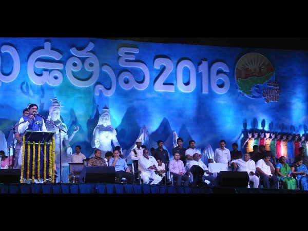 ఆర్కే బీచ్‌లో ఘనంగా విశాఖ ఉత్సవ్ (ఫోటోలు)