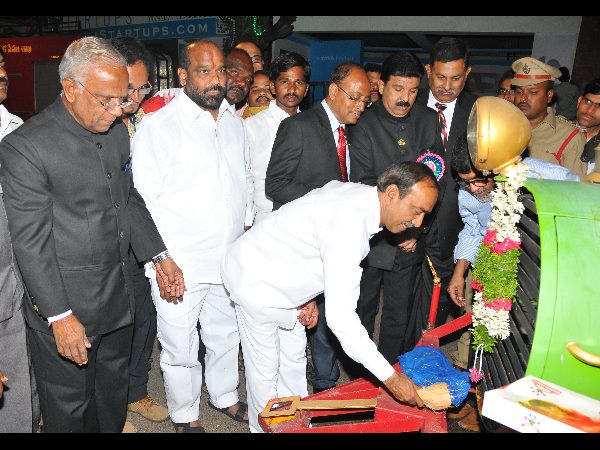  నుమాయిష్ ప్రారంభం: 2500 స్టాల్స్ ఏర్పాటు