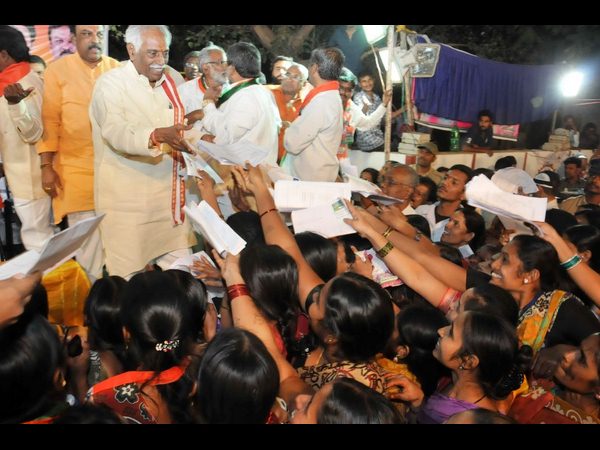 కెటిఆర్‌కు కౌంటర్‌గా బిజెపి సభ