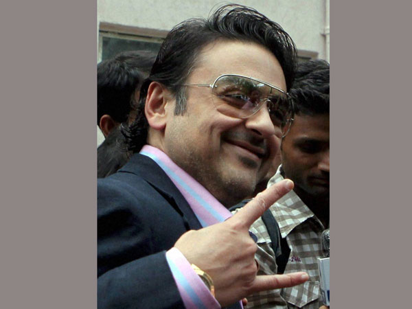 Singer Adnan Sami, Newly Indian, Tweets 'Jai Hind' With Tricolour Singer Adnan Sami, Newly Indian, Tweets 'Jai Hind' With Tricolour