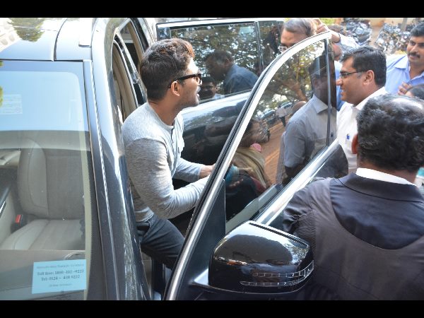 Allu Arjun appears in Court over land dispute