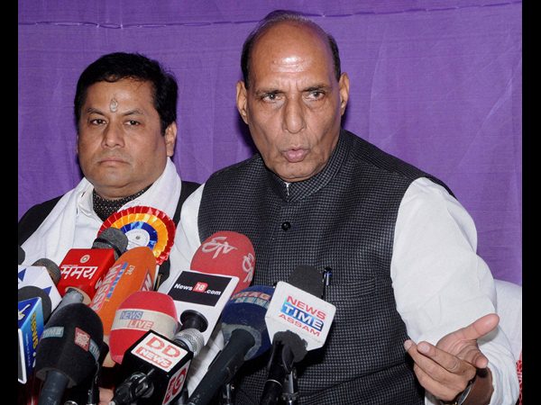 మీడియాతో రాజ్‌నాథ్