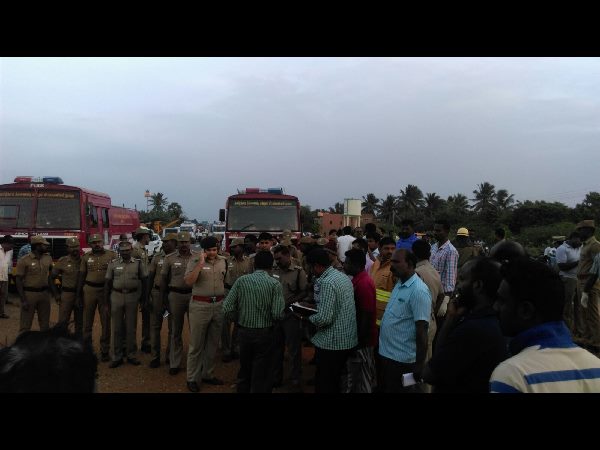  ఘోర రోడ్డు ప్రమాదం: 10మంది మృతి
