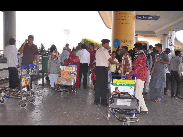  ఎయిర్‌పోర్ట్‌లో మాక్‌డ్రిల్ ఉత్కంఠ