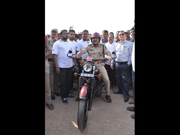 సేఫ్టీ ఫస్ట్-హెల్మెట్ మస్ట్