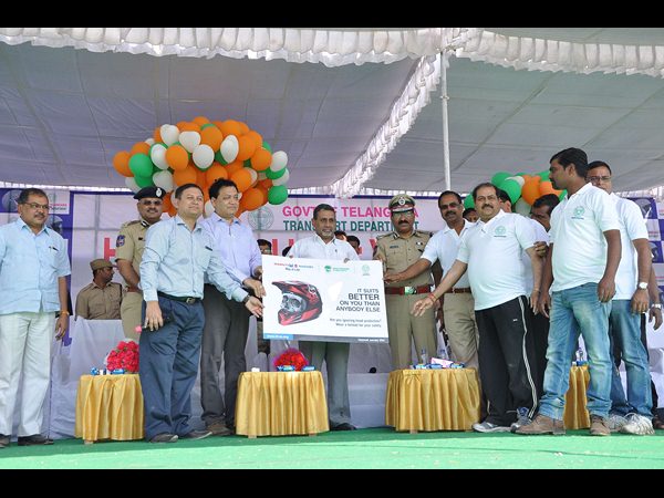 సేఫ్టీ ఫస్ట్-హెల్మెట్ మస్ట్