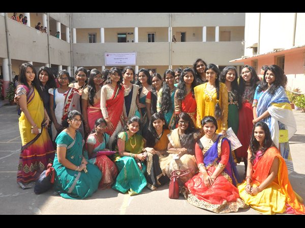 సాంప్రదాయ దినోత్సవం
