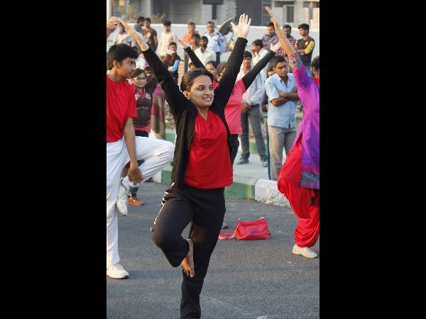 అలరించారు: రాహ్‌గిరికి ఏడాది