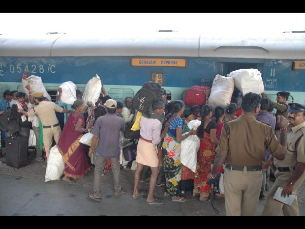 సంక్రాంతి పయనం