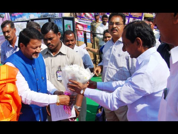 కెసిఆర్