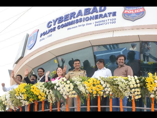 గచ్చిబౌలి విప్రో కూడలిలో ఏర్పాటు చేసిన వాచ్ టవర్ ఇదే