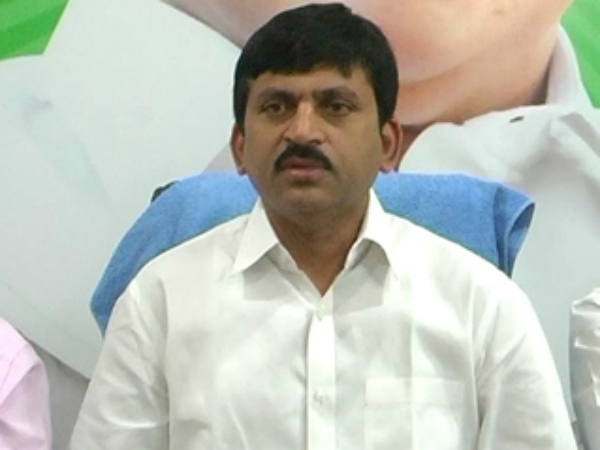 Ponguleti fires at Chandrababu Ponguleti fires at Chandrababu