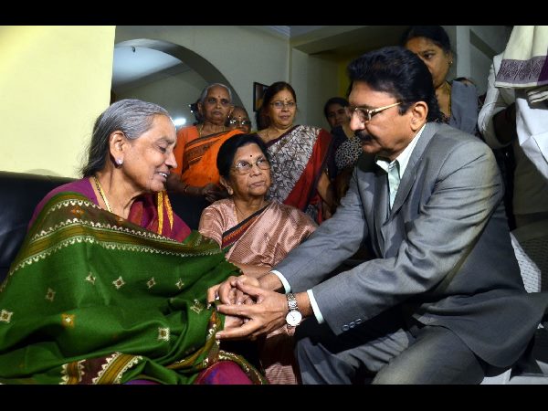  బీజేపీకి పెద్ద దిక్కు రామారావుకు ప్రముఖుల నివాళి