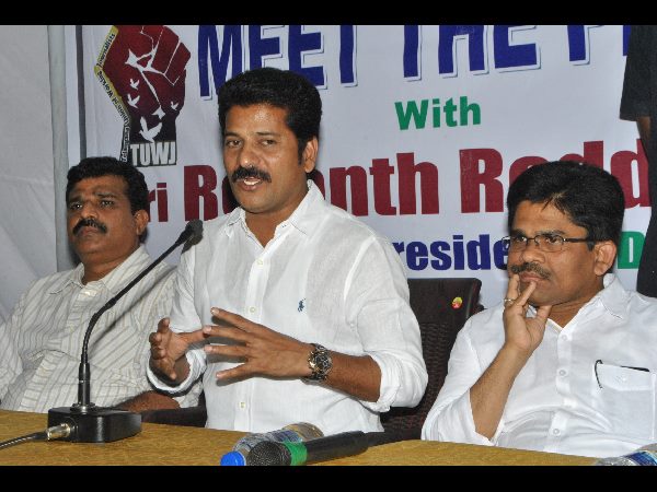 చంద్రబాబు రోడ్డు షో, కేటీఆర్ సవాల్ చేసి పారిపోయారు: రేవంత్ రెడ్డి