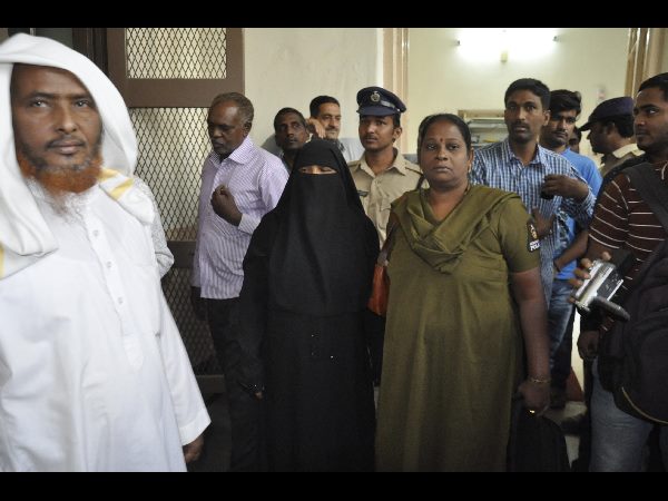 ఇలా ప్రయత్నం ఇలా ప్రయత్నం