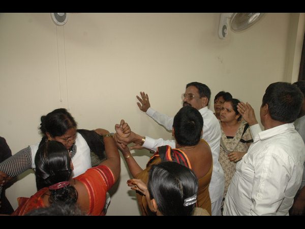 గాంధీ భవన్