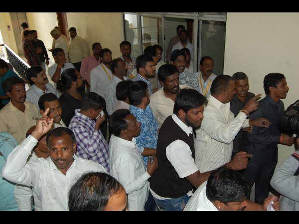 గ్రేటర్ గొడవ