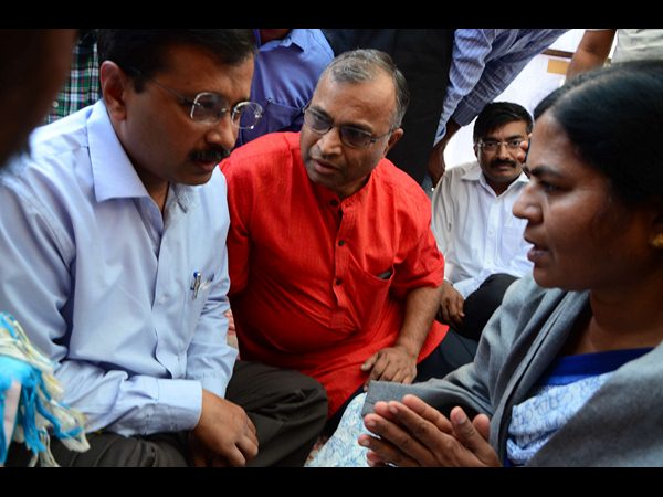 హైదరాబాదులో కేజ్రీవాల్