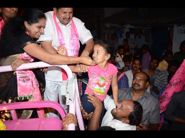 కవిత ప్రచారం